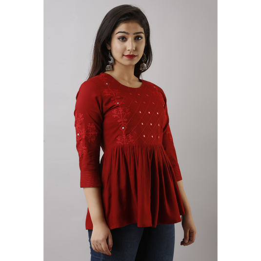 Nayi Nazar Maroon Top