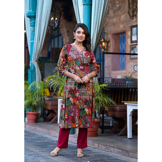 Nayi Nazar Multired Suit Set