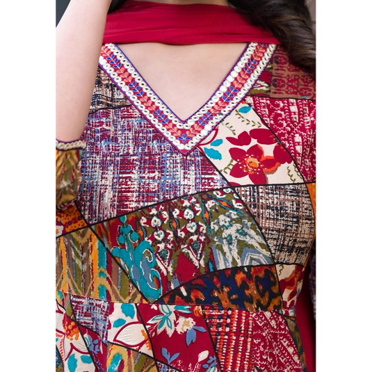 Nayi Nazar Multired Suit Set