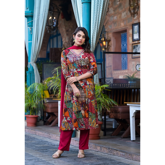Nayi Nazar Multired Suit Set