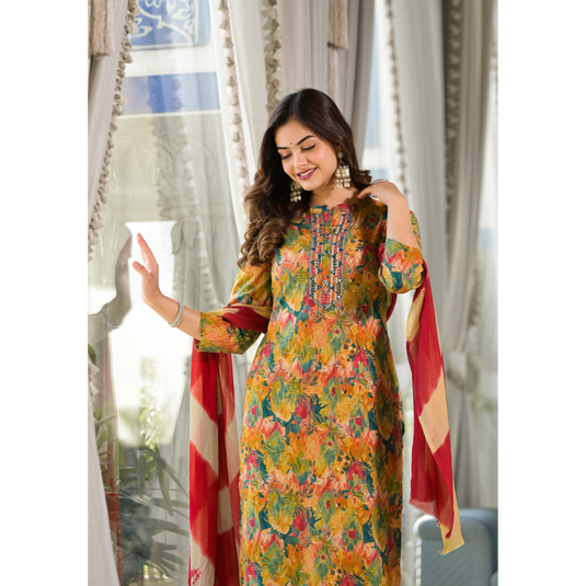 Nayi Nazar Multicolor Suit Set