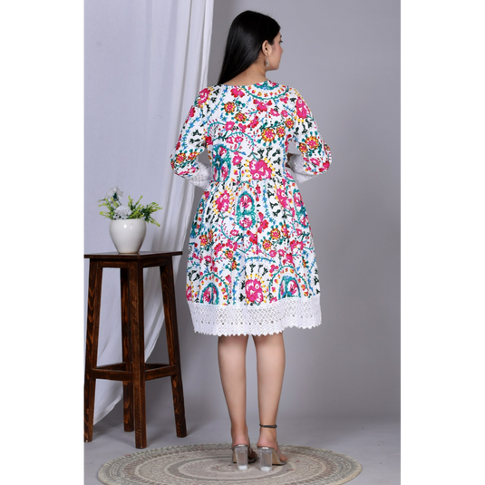 Nayi Nazar Multicolor Straight Kurti