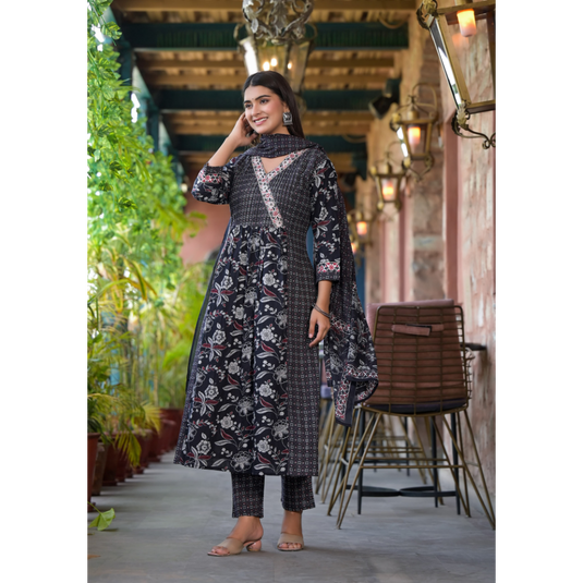 Nayi Nazar Black Preet Cotton Suit Set